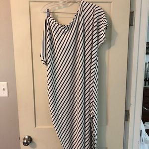 NWT striped beach cover. Off the shoulder slouchy.